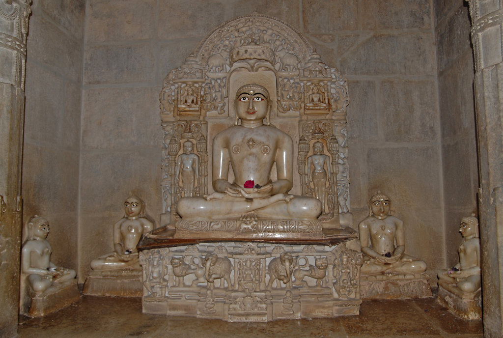 Sculptures Inside the Parsvanatha Jain Temple 1