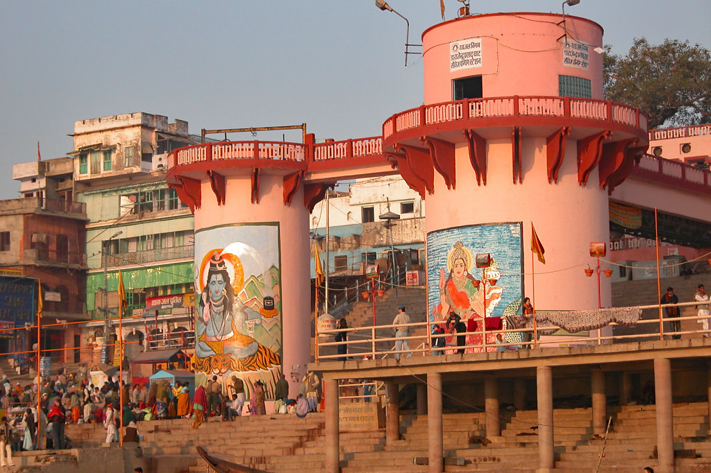Buildings by the River Ganges 4