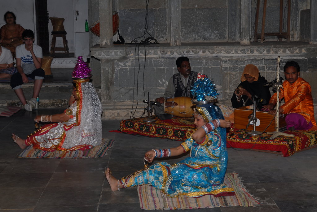 Teratali Dancers 1