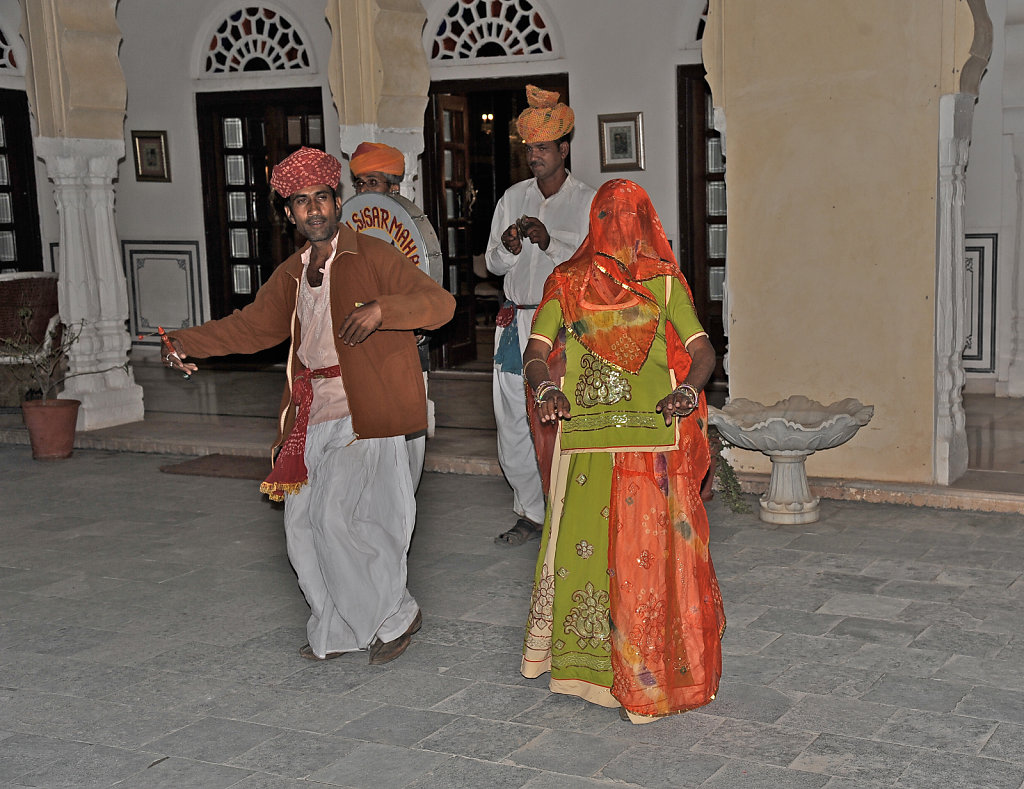 Traditional Folk Dancers