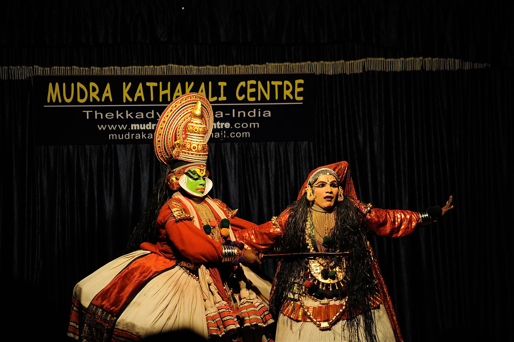Kathakali Performers